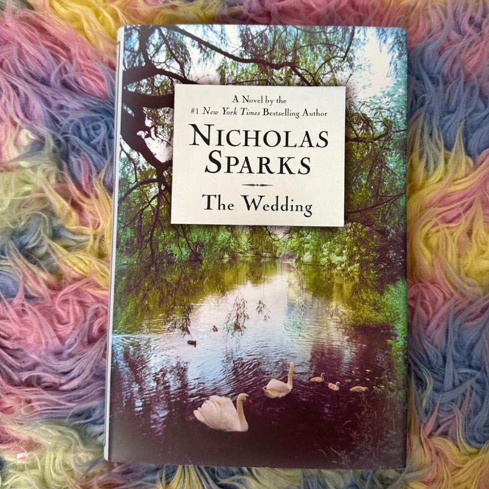 NICHOLAS SPARKS THE WEDDING BOOK - Picture 1 of 4